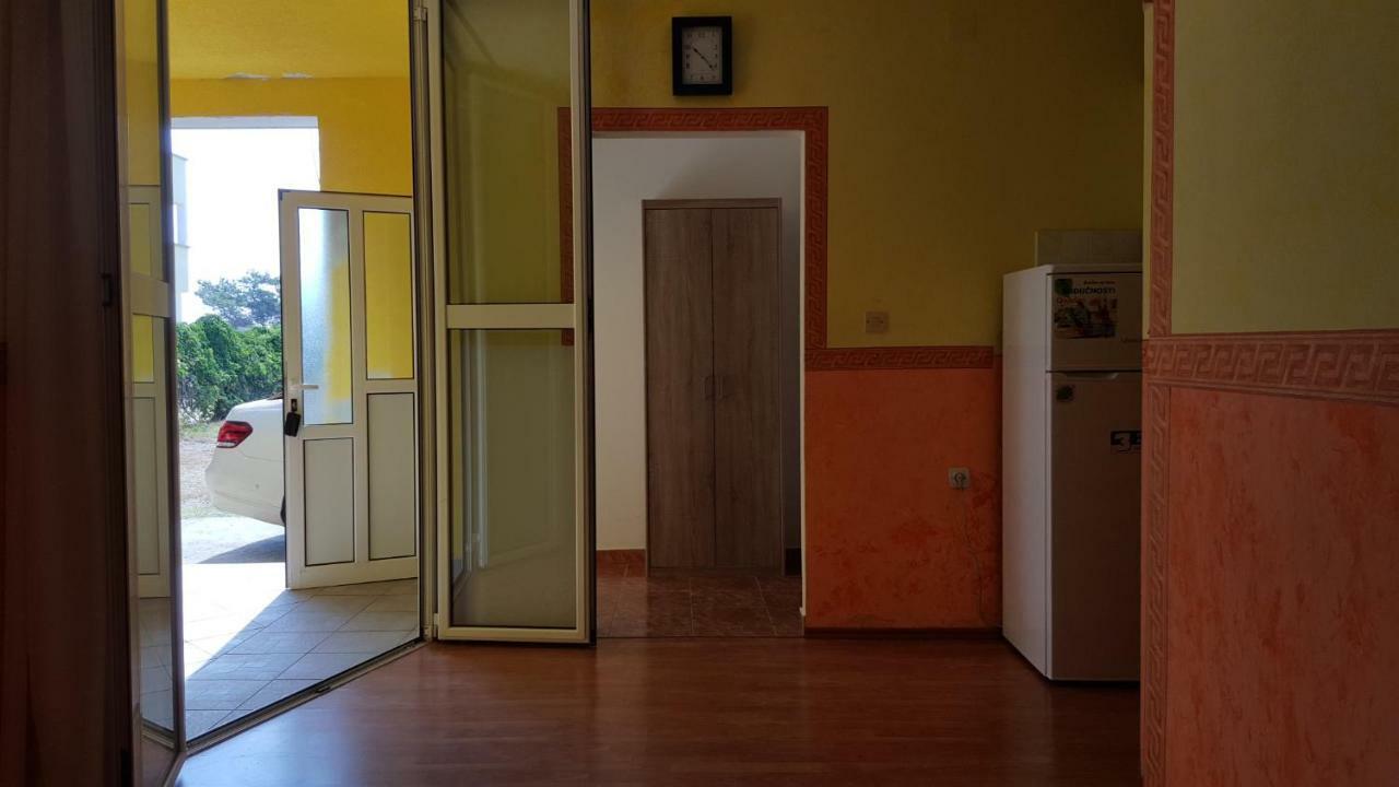 Haus Zarko Lägenhet Vir Exteriör bild